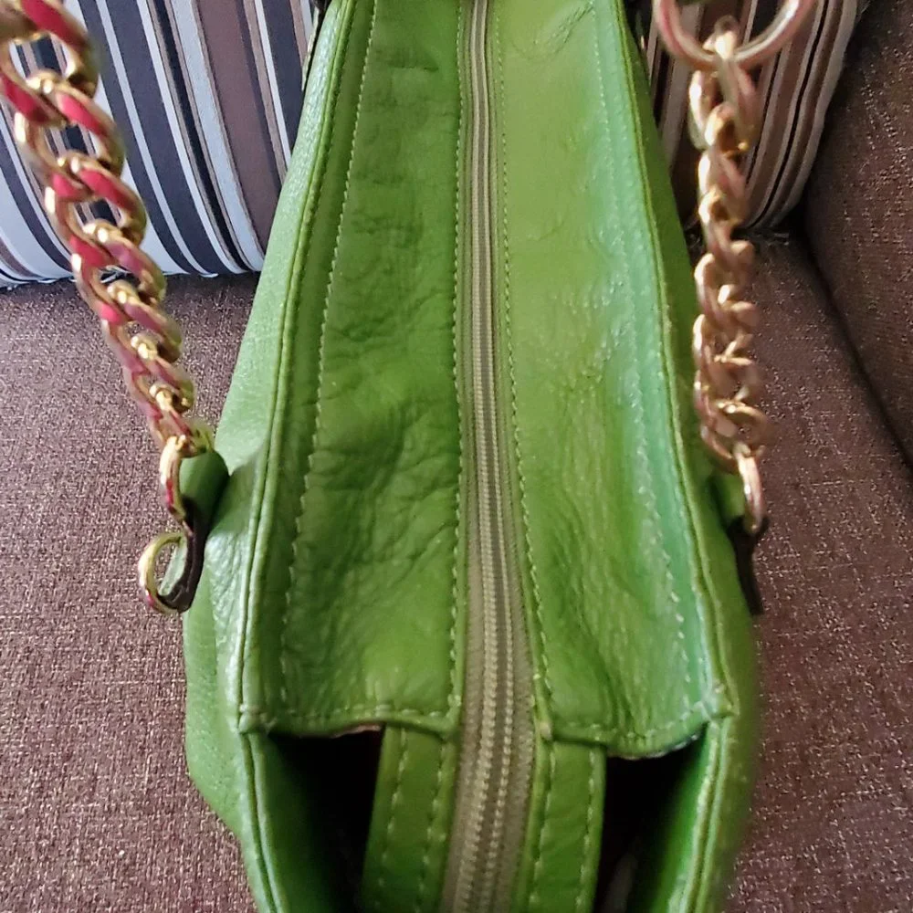 Michael Kors Tote, Green Leather - Picture 10 of 11